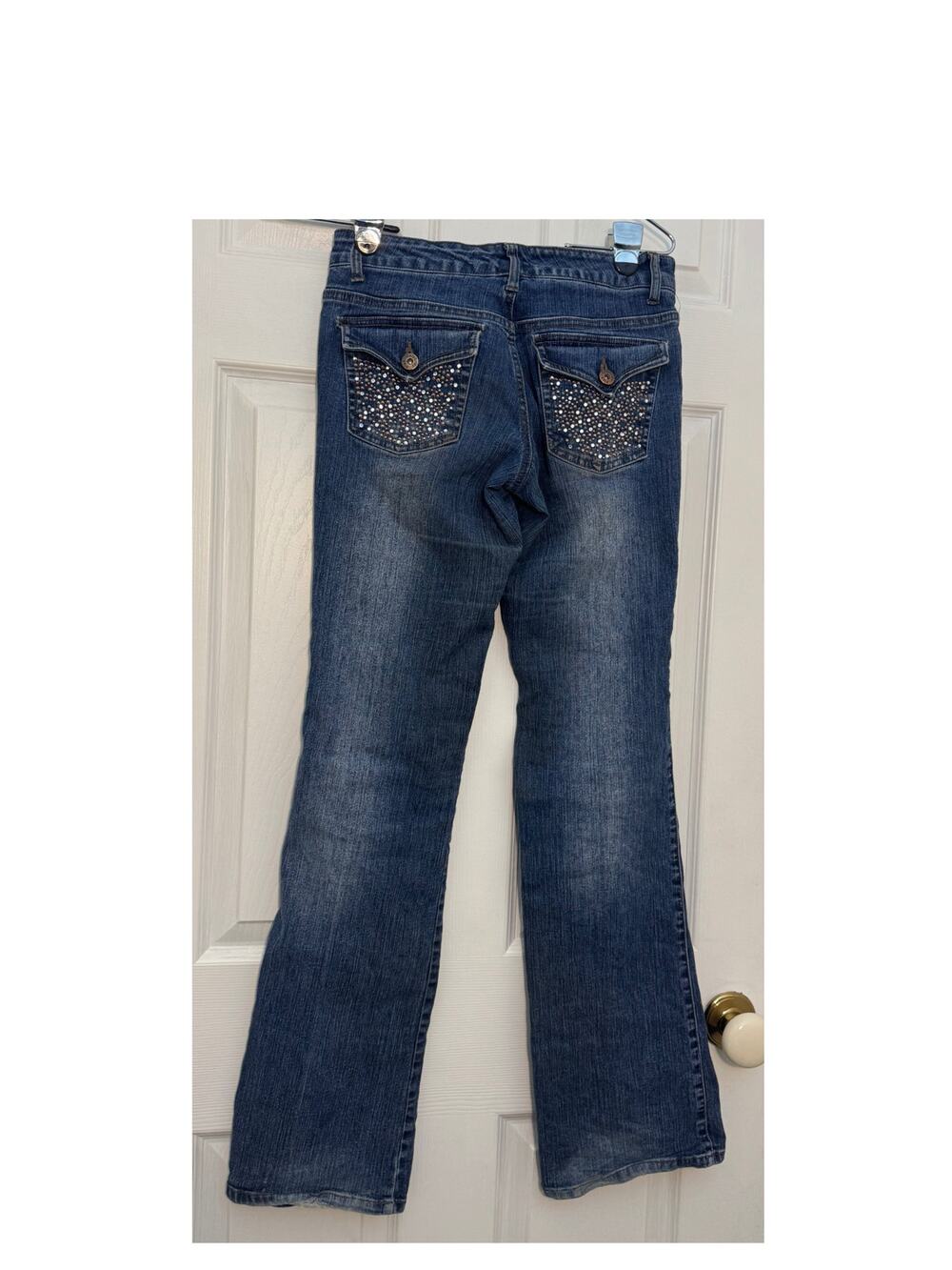 Celebrity Pink Bootcut Jeans – Size 3 – Rhinestone Pocket Low Rise